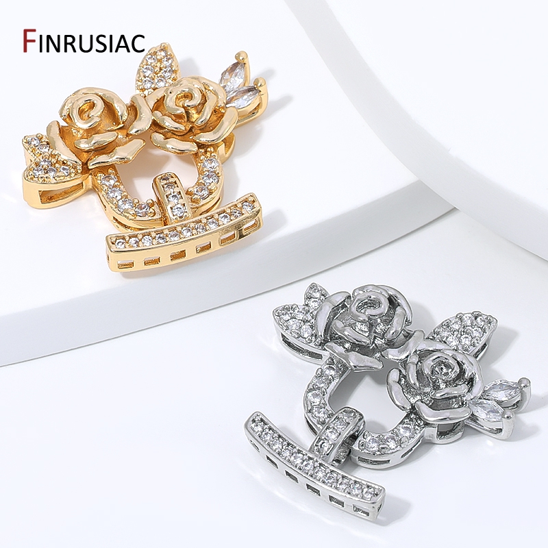 14K Gold Plated Brass Zircon F - Flower Wall Panel avaliação e preço