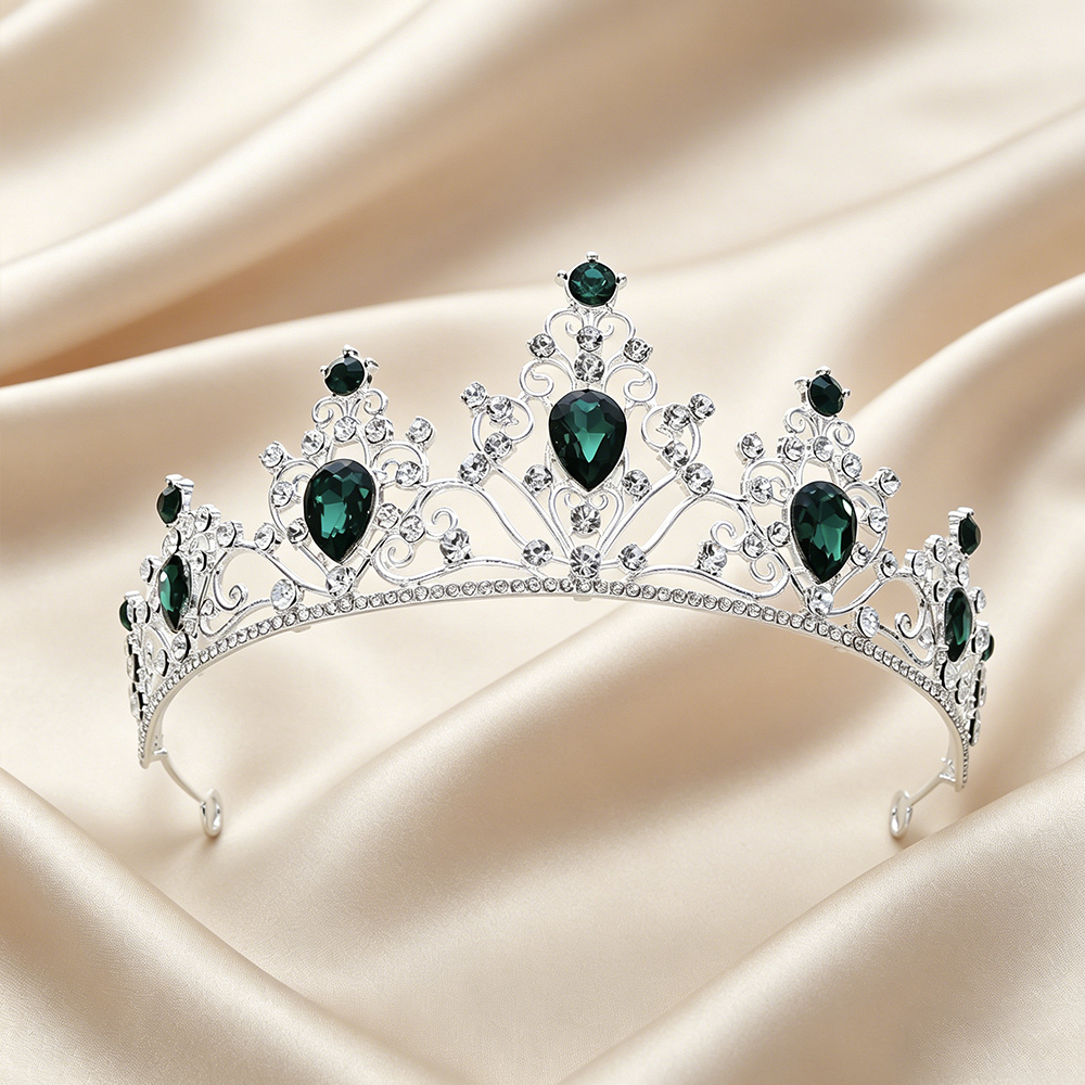 Baroque Bridal Tiara Sparkling - Event & Party Supply Photos avaliação e preço